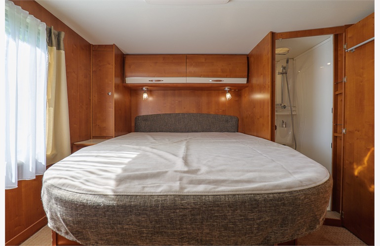 Camping car Rapido 690F Chambre fermée Année 2010 – Image 17