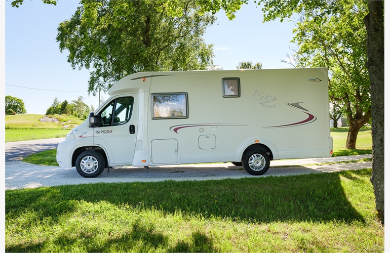 Camping car Rapido 690F Chambre fermée Année 2010 – Image 14