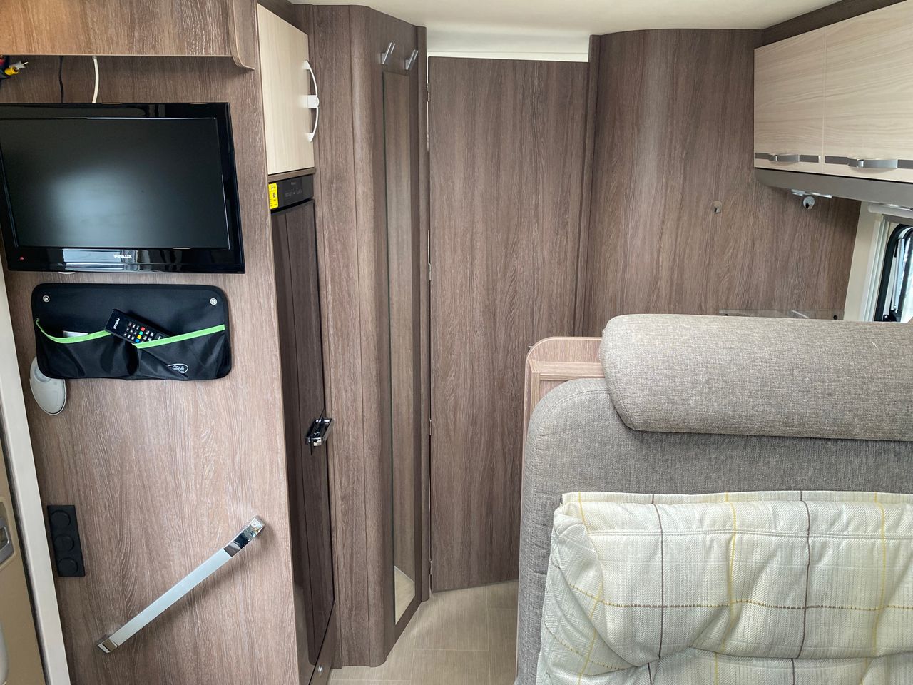 Camping-car Bürstner Nordic Lit Queen Truma 6E Année 2016 – Image 7