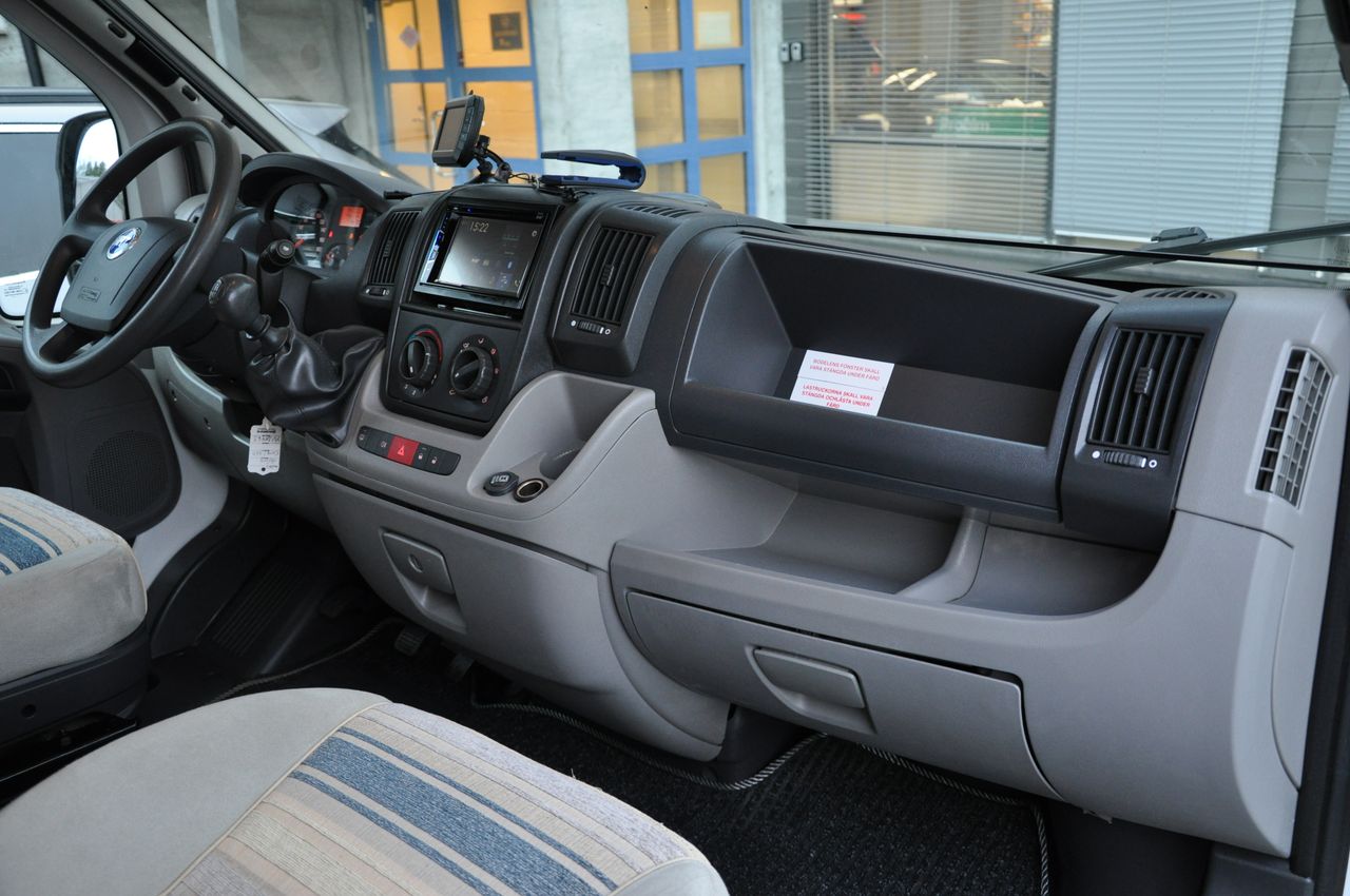 Camping-car Fiat Ducato Adria Coral A660 SP Année 2007 – Image 6