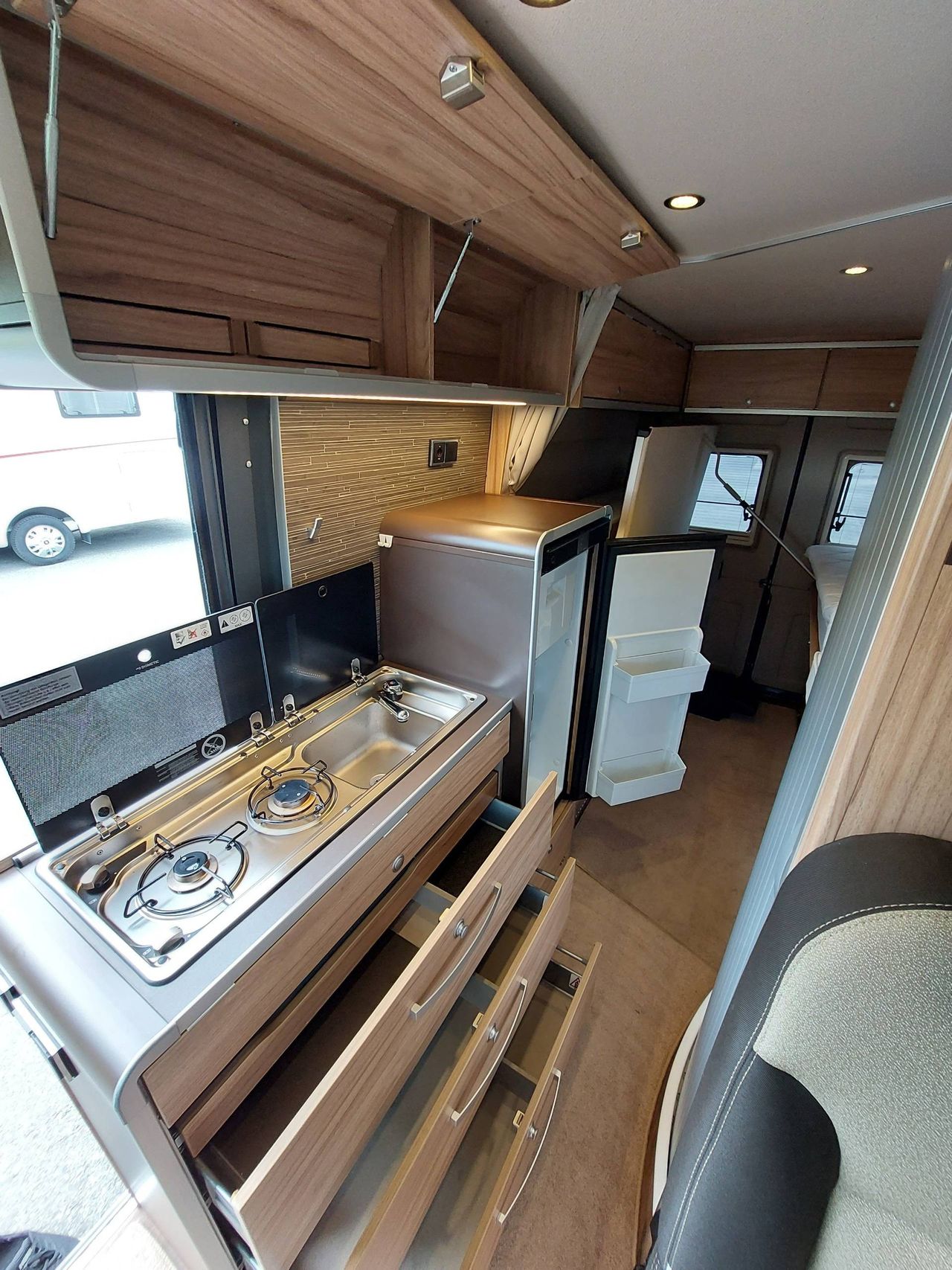 Camping-car Hymer Yellowstone Mobil-home Sprek city Année 2018 – Image 3
